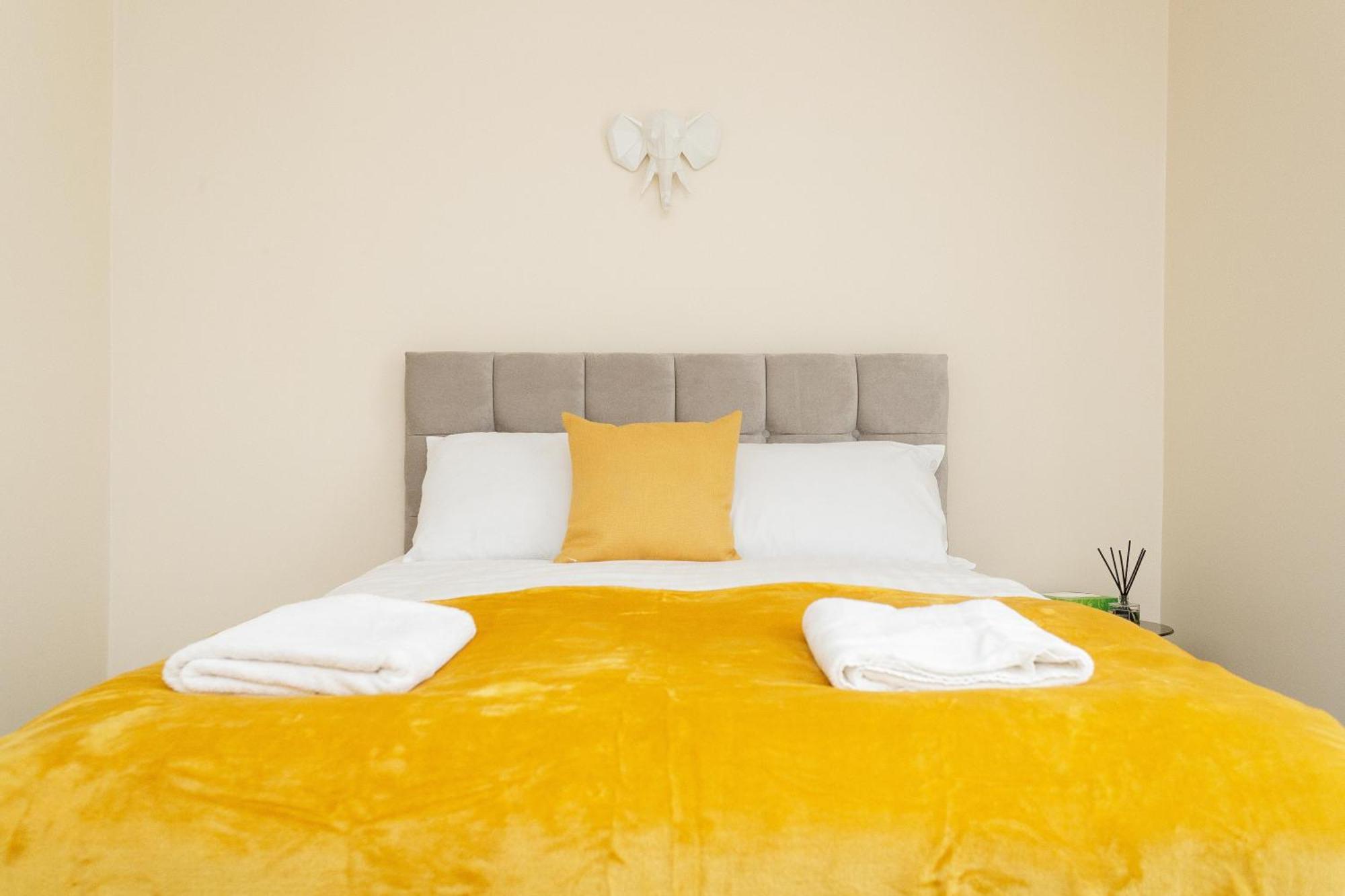 Calvin House Apartments Leeds  Luaran gambar